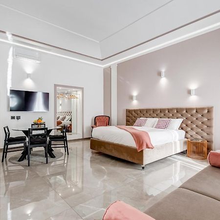 רומא Unoseitre - Luxury Apartment & Suite מראה חיצוני תמונה