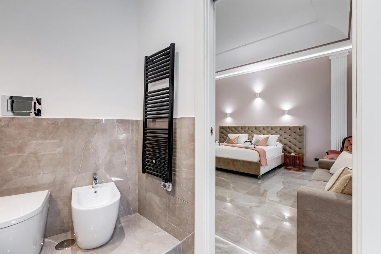 רומא Unoseitre - Luxury Apartment & Suite מראה חיצוני תמונה