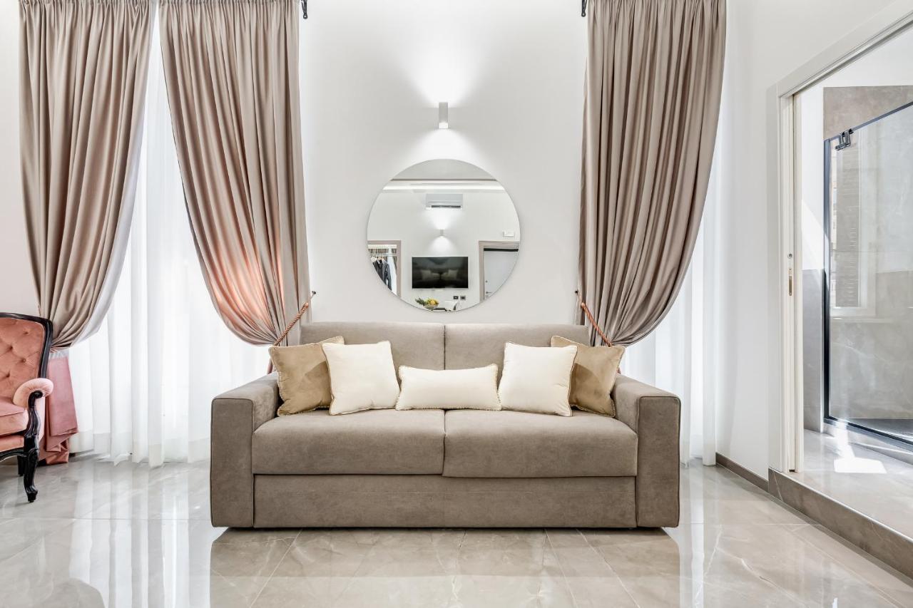 רומא Unoseitre - Luxury Apartment & Suite מראה חיצוני תמונה