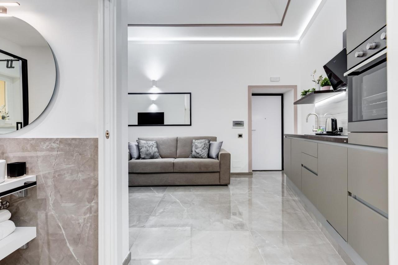 רומא Unoseitre - Luxury Apartment & Suite מראה חיצוני תמונה