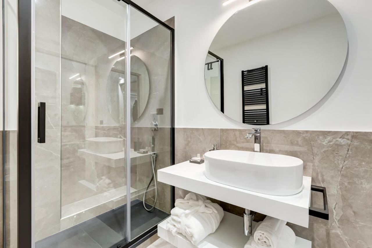 רומא Unoseitre - Luxury Apartment & Suite מראה חיצוני תמונה