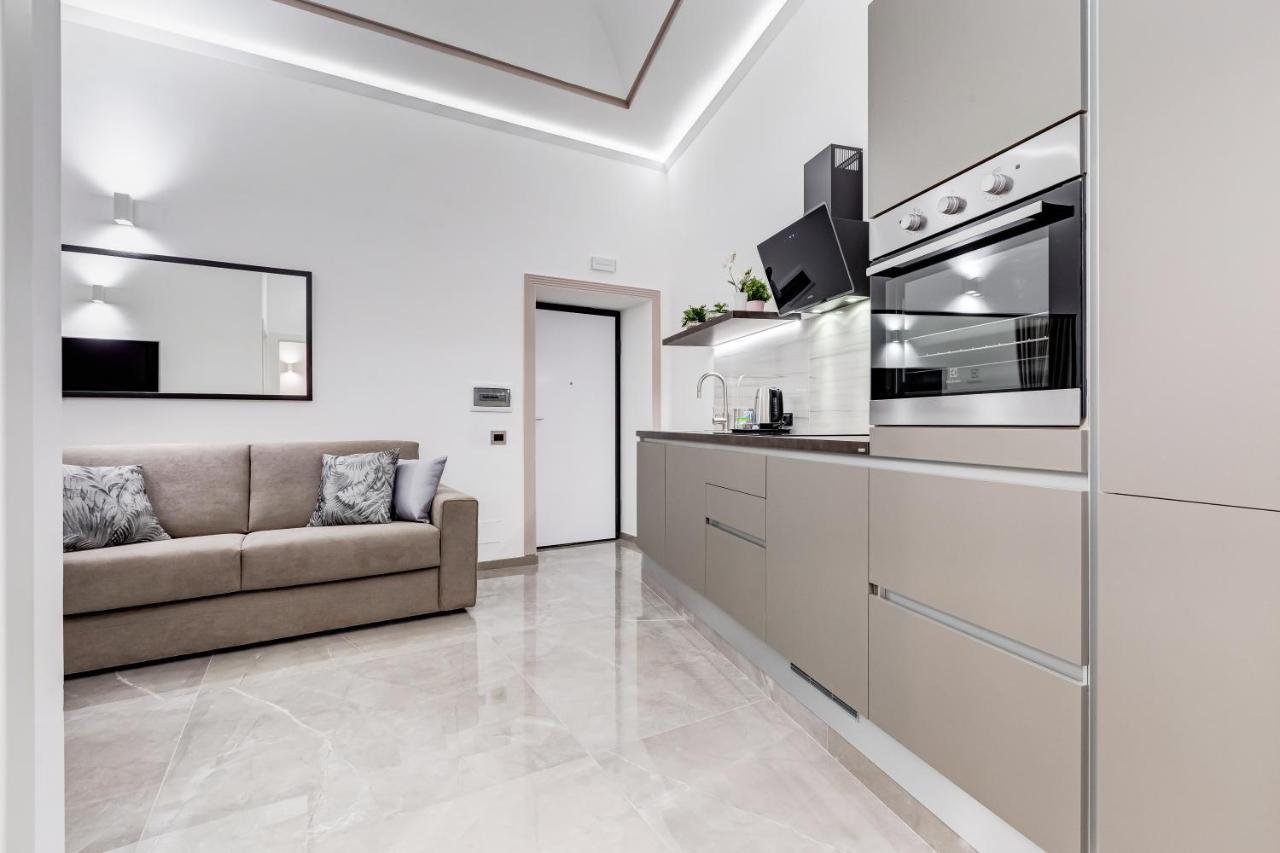 רומא Unoseitre - Luxury Apartment & Suite מראה חיצוני תמונה