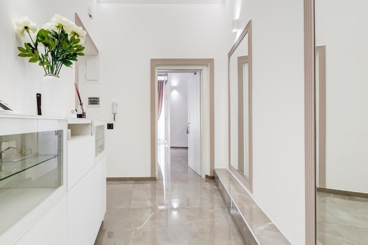 רומא Unoseitre - Luxury Apartment & Suite מראה חיצוני תמונה